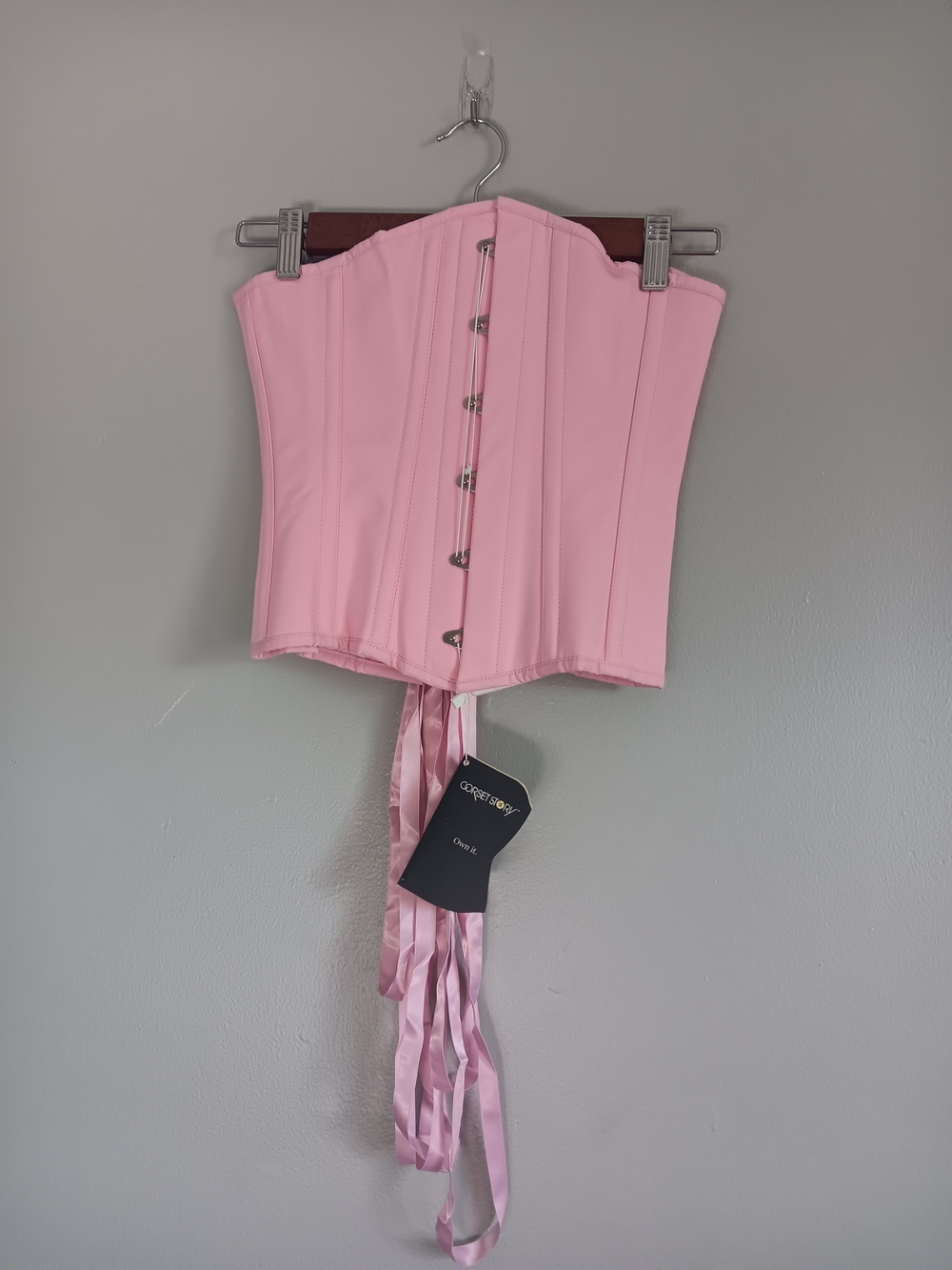 Ribbon-Back Corset Blouse in Soft Pink